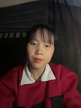 Snapshot of huong-18 chatting on November 26, 2025, 1:33 pm huong-18 online show from November 26, 2025, 1:33 pm