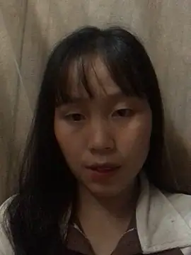 Snapshot of huong-18 chatting on September 29, 2025, 4:30 am huong-18 online show from September 29, 2025, 4:30 am