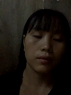 Snapshot of huong-18 chatting on October 10, 2025, 11:38 pm huong-18 online show from October 10, 2025, 11:38 pm