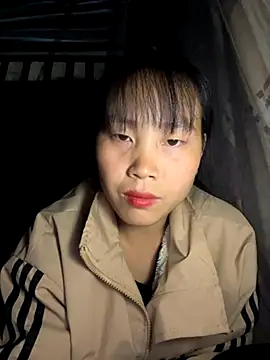 Snapshot of huong-18 chatting on November 27, 2025, 2:50 pm huong-18 online show from November 27, 2025, 2:50 pm