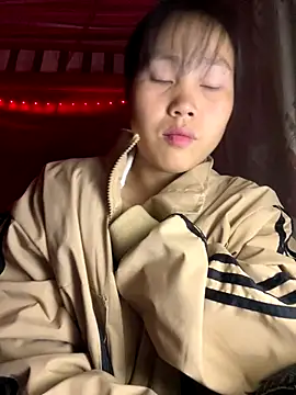 huong-18 online show from January 5, 2026, 10:57 pm