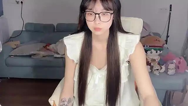 Akong11 online show from May 16, 2026, 12:59 pm