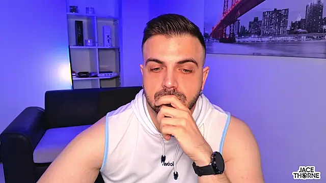 Jace Thorne online show from April 8, 2026, 4:14 am