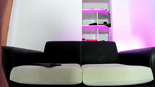 Jace Thorne online show from October 7, 2025, 5:25 pm