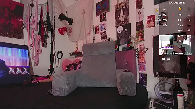 Snapshot of agathaaiko6 chatting on February 24, 2026, 12:33 am agathaaiko6 online show from February 24, 2026, 12:33 am