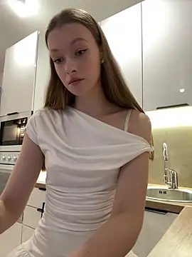 FriendlyFire 18 online show from October 11, 2025, 7:26 pm