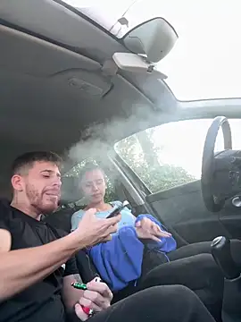 Snapshot of MrEros1108 chatting on October 8, 2025, 4:40 pm MrEros1108 online show from October 8, 2025, 4:40 pm