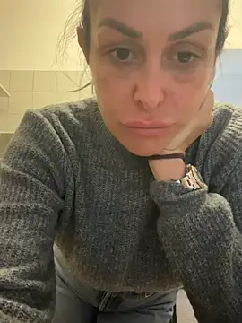 ainaht online show from March 30, 2026, 7:43 am