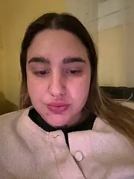 marouska official online show from February 12, 2026, 6:07 pm