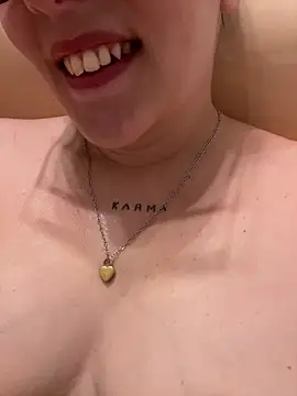 anonyme hot47 online show from April 14, 2026, 9:36 am