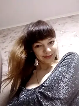 Snapshot of AliceSwan1122 chatting on November 29, 2025, 8:42 pm AliceSwan1122 online show from November 29, 2025, 8:42 pm