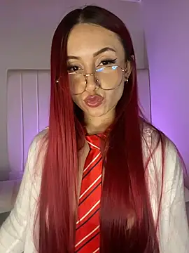 Snapshot of Abbi_Gomez chatting on October 14, 2025, 11:25 pm Abbi Gomez online show from October 14, 2025, 11:25 pm