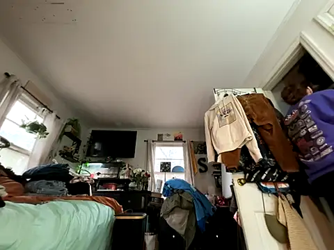 PeridotPrincessOfficial online show from November 30, 2025, 7:25 pm