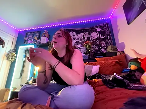 PeridotPrincessOfficial online show from November 14, 2025, 3:21 am