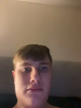 Sammyboy2211 online show from February 13, 2026, 12:54 am