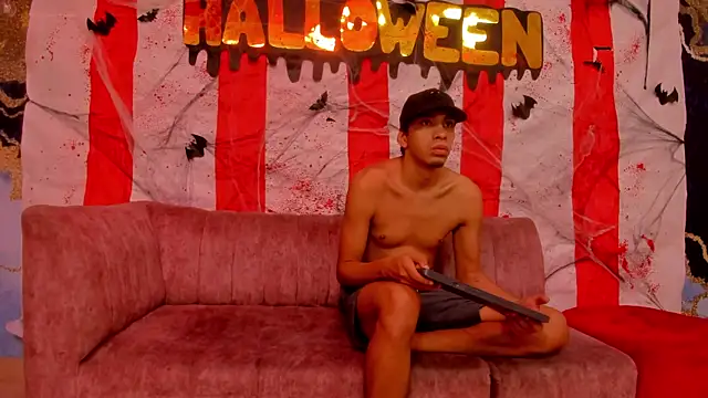 Juicy Creww online show from October 24, 2025, 8:57 am