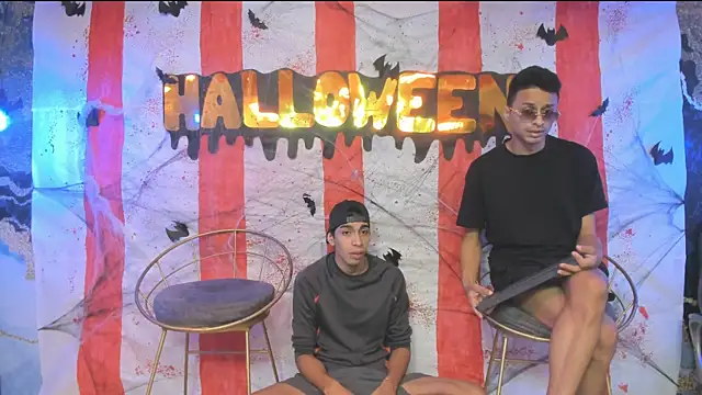 Juicy Creww online show from October 14, 2025, 9:21 am