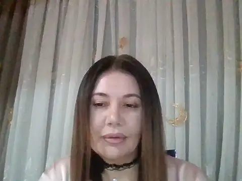 Snapshot of Lomivah chatting on November 1, 2025, 4:12 pm Lomivah online show from November 1, 2025, 4:12 pm