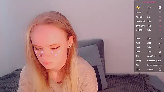 Snapshot of AliceNya_cute chatting on April 10, 2026, 5:03 am AliceNya cute online show from April 10, 2026, 5:03 am