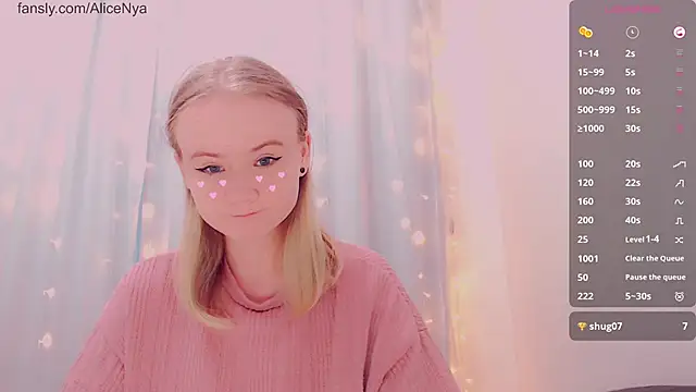 Snapshot of AliceNya_cute chatting on January 11, 2026, 7:26 am AliceNya cute online show from January 11, 2026, 7:26 am