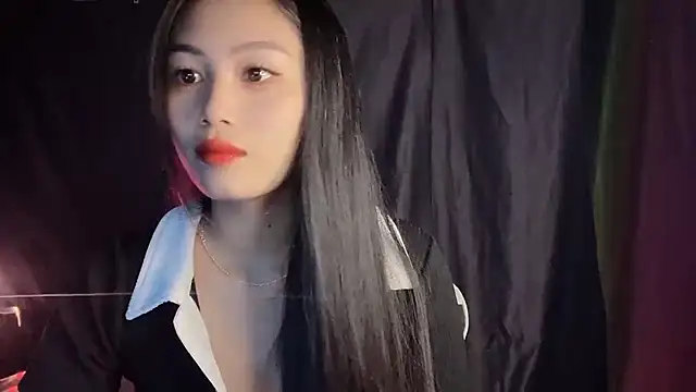 Snapshot of Lyly4757 chatting on October 9, 2025, 11:05 pm Lyly4757 online show from October 9, 2025, 11:05 pm