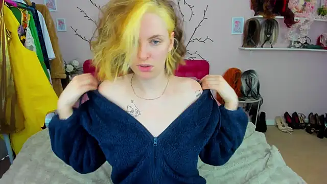 SabrinaRayX online show from February 27, 2026, 7:52 am