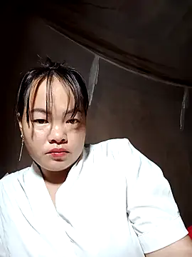 Snapshot of emilyzz chatting on March 18, 2026, 9:37 pm emilyzz online show from March 18, 2026, 9:37 pm