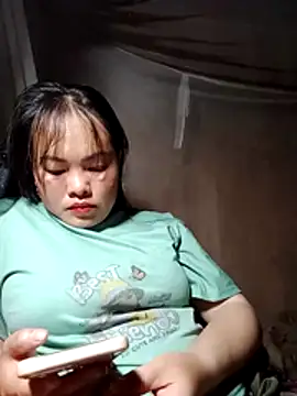 Snapshot of emilyzz chatting on March 27, 2026, 2:07 pm emilyzz online show from March 27, 2026, 2:07 pm