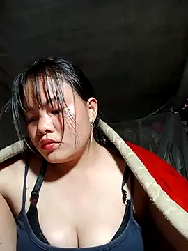 Snapshot of emilyzz chatting on March 1, 2026, 1:55 pm emilyzz online show from March 1, 2026, 1:55 pm