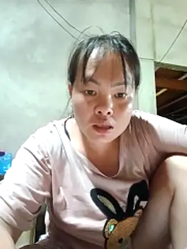 emilyzz online show from May 21, 2026, 5:38 am