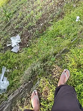 Snapshot of karandeep_Bhagat chatting on April 1, 2026, 11:33 am karandeep Bhagat online show from April 1, 2026, 11:33 am