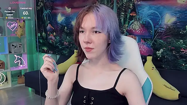 Snapshot of JessieRich chatting on September 26, 2025, 12:23 pm JessieRich online show from September 26, 2025, 12:23 pm