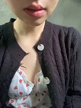 Bella sexy98 online show from November 19, 2025, 4:12 am