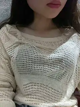 Bella sexy98 online show from March 27, 2026, 7:39 am