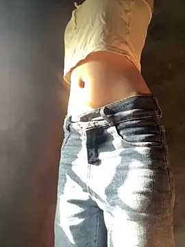 Bella sexy98 online show from December 15, 2025, 2:06 am