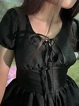 Bella sexy98 online show from May 30, 2026, 5:58 am