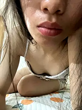 Bella sexy98 online show from October 29, 2025, 3:49 am