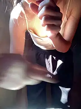 Bella sexy98 online show from December 1, 2025, 2:12 am