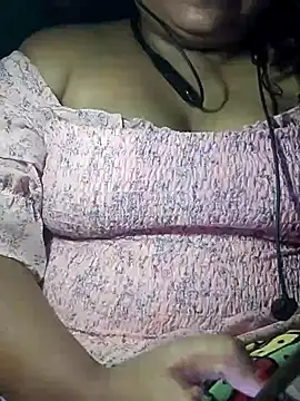 lickcandy online show from November 1, 2025, 5:40 pm