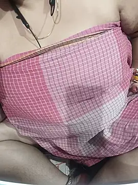 lickcandy online show from October 6, 2025, 7:58 pm