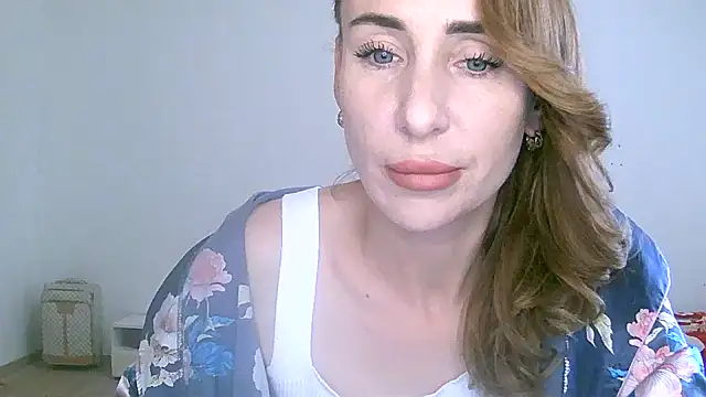 Snapshot of Eliza-Tastys-_ chatting on September 26, 2025, 1:51 pm Eliza-Tastys- online show from September 26, 2025, 1:51 pm