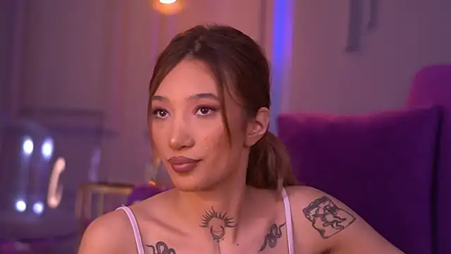 Snapshot of SiennaJayden chatting on October 6, 2025, 5:35 pm SiennaJayden online show from October 6, 2025, 5:35 pm