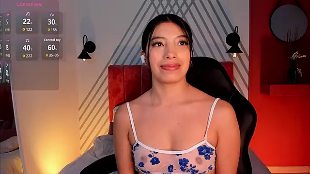 Tiffany Low online show from September 26, 2025, 1:40 pm