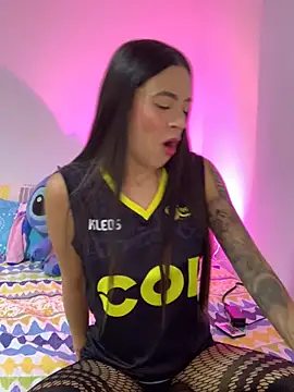 Snapshot of MiQeilaSweet chatting on March 16, 2026, 8:55 pm MiQeilaSweet online show from March 16, 2026, 8:55 pm