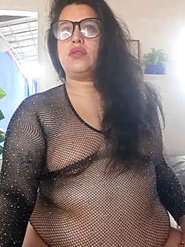 Andrea secret  online show from May 4, 2026, 2:31 pm