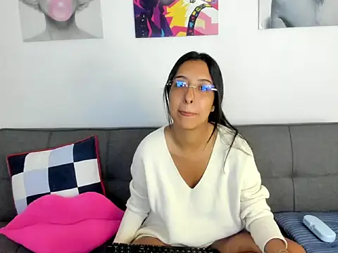Valerygomez02 online show from March 18, 2026, 6:42 pm