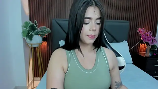 Snapshot of charlote_rossee chatting on October 7, 2025, 1:39 am charlote rossee online show from October 7, 2025, 1:39 am