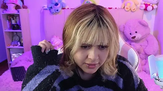 NekoWaifu online show from March 5, 2026, 1:30 pm