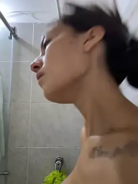 MiaKane99 online show from October 22, 2025, 11:53 am