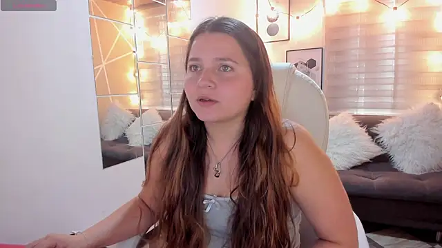 sophiee09  online show from November 22, 2025, 2:49 pm